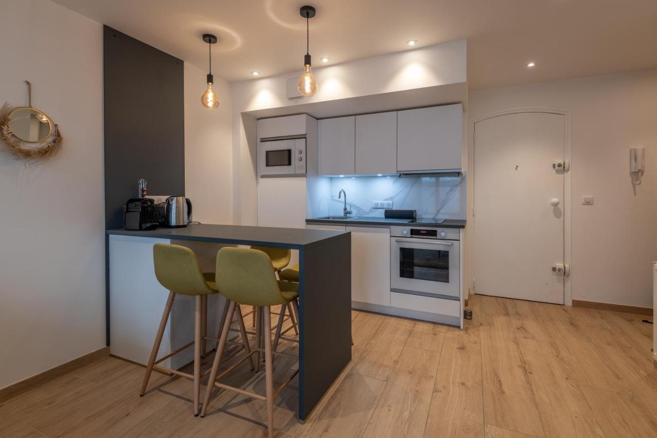 Apartament 7 Rhone Super T2 Renove Avec Place De Parking Privee Annecy Zewnętrze zdjęcie